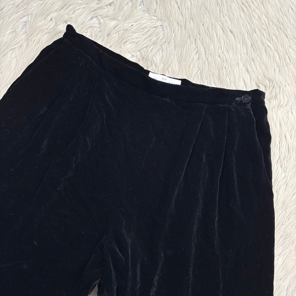 First Issue Women's 14 Black Velvet Pleated Wide Leg Trouser Pant Holidays Chic - Picture 2 of 4